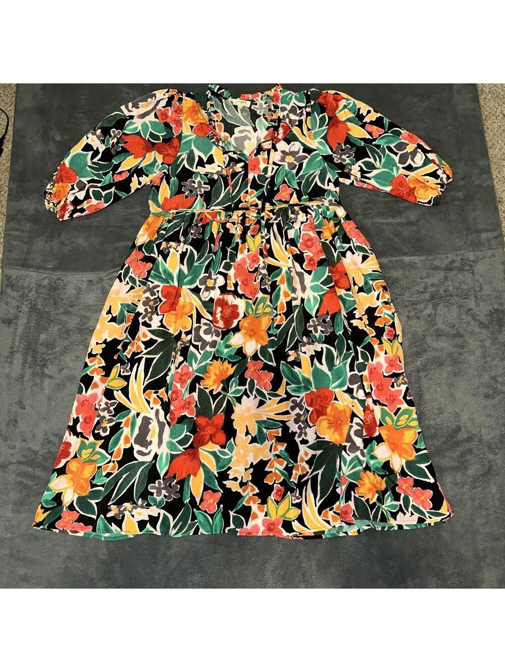Umgee USA floral print bohemian Mock V neck Maxi dress women’s size M Multicolor